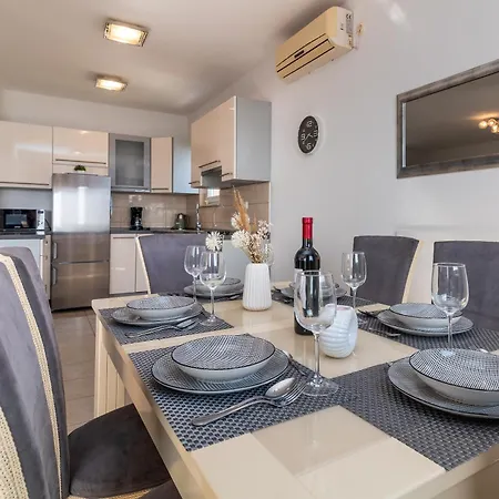 Apartment With Parking Space - 21795 *