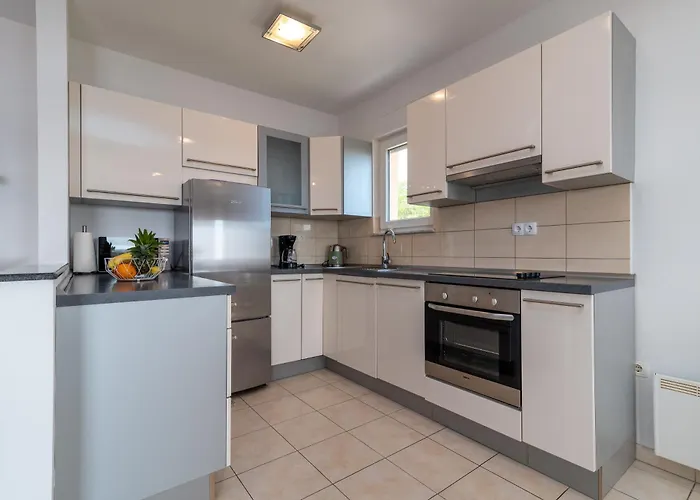 公寓 With Parking Space - 21795